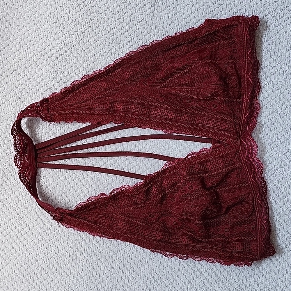 Francesca's bralette size small